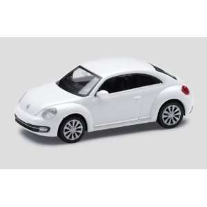    Volkswagen 2012 Beetle 1:87 scale model car   White: Automotive