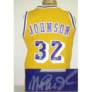  MAgic Johnson Signed Los Angeles Lakers Jersey: Sports 