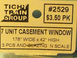 2529 tichy group 7 UNIT CASEMENT WINDOW W/ GLAZING 178W X 42H N 
