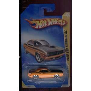   2009 NEW Models 29/42 70 Plymouth AAR Cuda 1:64 Scale: Toys & Games