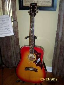 GORGEOUS VINTAGE 1970s VENTURA 6 STRING ACOUSTIC GUITAR V 23S  