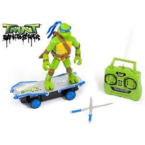  TMNT Back to the Sewer Kick Flip Skateboarder LEO Full 