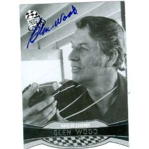  autographed Trading Card (Auto Racing) Press Pass 