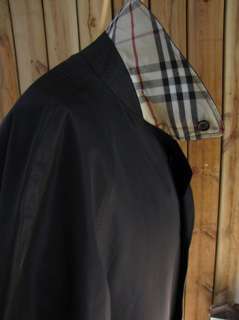 Burberry Mens Rain Coat. Black. Size XL  