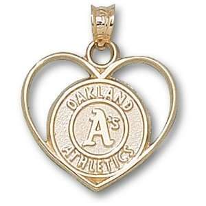Oakland Athletics MLB Round Logo Heart Pendant (14kt):  
