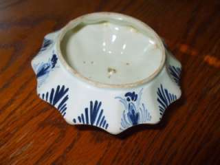 Antique Delft Faience Flau Bleu Crab Pot Open Salt VVG  