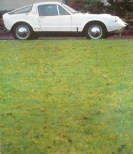THIS IS AN EXCELLENT, ORIGINAL 1968 SAAB SONETT V4 BROCHURE THAT HAS 