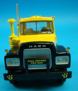 34 First Gear Gear R Mack Truck w/Lowboy Trailer Die Cast Model New 