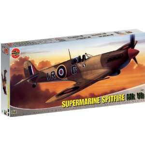  Airfix 1/24 Supermarine Spitfire Mk VB Aircraft Kit: Toys 