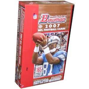   2007 Bowman Football HOBBY Box   24 packs of 10 cards Toys & Games