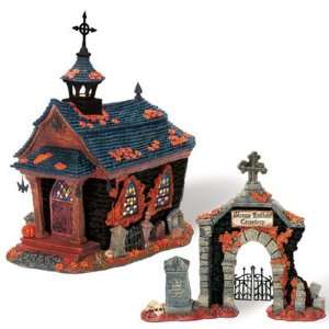  Legend of Sleepy Hollow Village Church w/ Cemetary Gate 