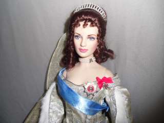 Franklin Mint Faberge Czarina Alexandra Imperial Princess 16 Doll 