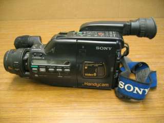 Sony CCD F401 Handycam Video8 Camcorder 8x Zoom  