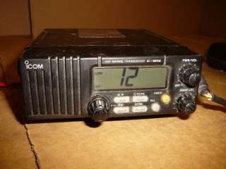 ICOM MARINE VHF TRANSCEIVER CD RADIO MODEL IC M58  