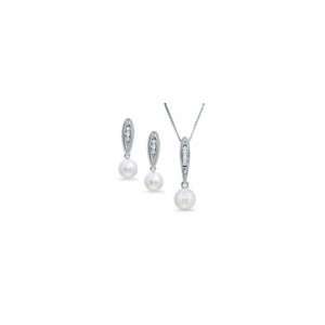 ZALES Cultured Freshwater Pearl Milgrain Pendant and Earring Set with 