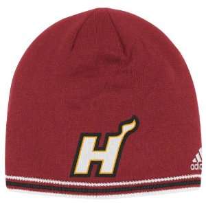  Miami Heat Youth 2011 2012 Authentic Team Knit Hat Sports 