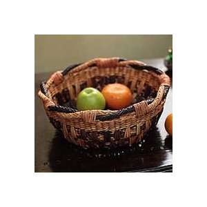  NOVICA Rush basket, Autumn Glow