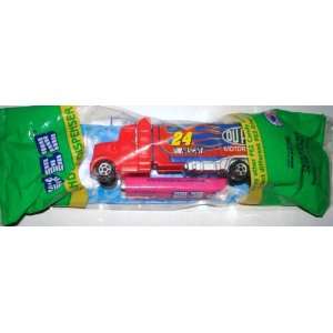   Motorsports Jeff Gordon Truck Dispenser and Candy Refill Toys & Games