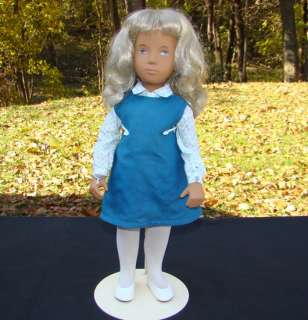 1985 86 Sasha Doll Blonde Tunic 115s MINT Made in England  