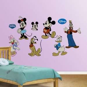  Classic Mickey & Friends Disney Fathead 