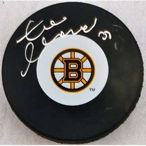  Autographed Zdeno Chara Boston Bruins Puck   Autographed 