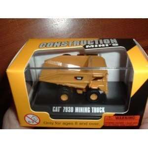  Cat 793d Mining Truck Construction Minis: Toys & Games