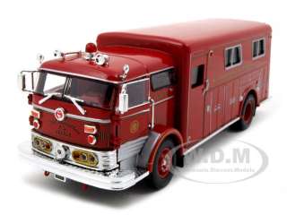1960 MACK C FIRE ENGINE RESCUE BOX RED 1/50 BY SIGNATURE MODELS 32425 