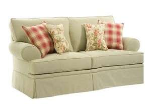 Broyhill Emily Loveseat   Free In Home Delivery  
