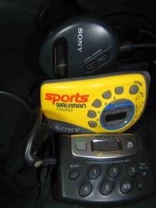 Lot 3 SONY Walkman SPORTS AM/FM Radio Headphones SRF HM20 SRF M78 SRF 