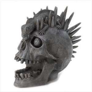  Punk rock Skull Figurine