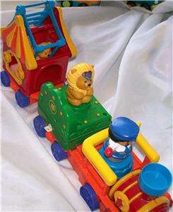 FISHER PRICE LITTLE PEOPLE ANIMAL CIRCUS TRAIN MUSICAL  