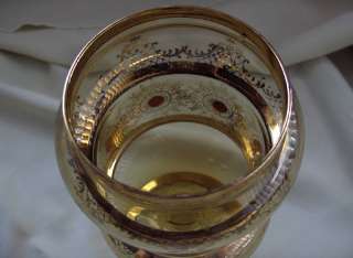 Up for sale is a beautiful vintage amber Murano hand blown glass 