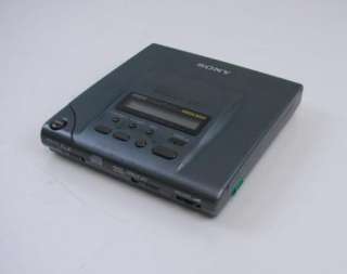 Sony D303 Discman CD Player Compact Disc Mega Bass Digital Audio Japan 