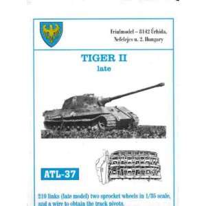  Tiger II Late Tank Track Link Set (210 Links) 1 35 